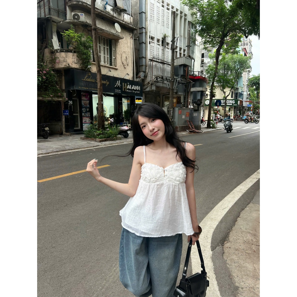 Joy Top (TSW) Áo 2 dây voan tơ hoa nổi Nữ the.sweaterweather