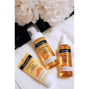 Sữa Rửa Mặt Tạo Bọt Neutrogena Curcuma Clear 150ml