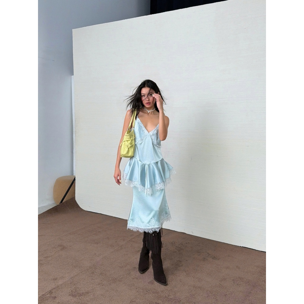 Crystal Midi Skirt - Remmus | Chân váy lụa satin ngọc trai viền lai phối ren - BST ACID CANDY