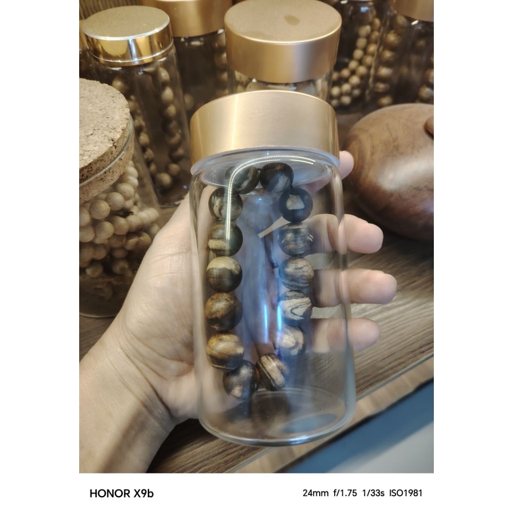 Vòng tay Trầm Indonesia zebra - Zebra agarwood Indonesia-