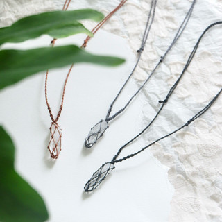 [Tiệm của Wi] Vòng cổ Clear Quartz - Thạch anh Trắng năng lượng tự nhiên