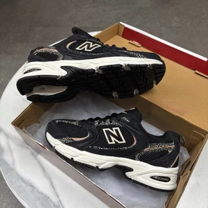 Giày New Balance 530 “Black Flat Taupe” – U530CRB