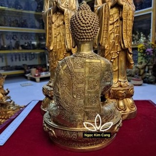 Tượng Bất Động Phật