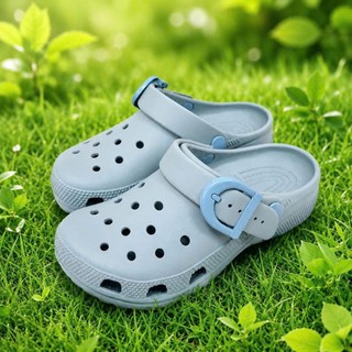 Dép Sục Quai Cài Điều Chỉnh, Êm Nhẹ, Không Trơn Trượt, Tặng Kèm 8 Charm Ngẫu Nhiên Dễ Thương (TLA 02- A1)