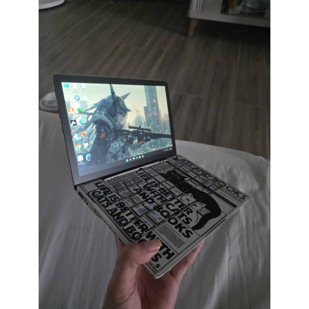 GPD P2 Max- Laptop siêu nhỏ 8,9in M3 16/512GB qua sử dụng 98%