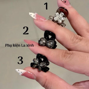 1 cái kẹp càng cua mini size nhỏ 2cm