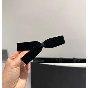 ZuchenbyKao Nơ nhung xinh xắn kẹp/cột