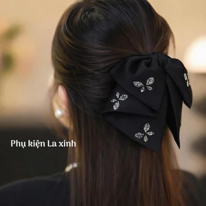 Kẹp càng cua cao cấp nơ lụa kèm hồ điệp đá tone ghi sáng, 3 răng