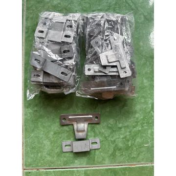 bát treo quạt treo tường, giá đỡ quạt treo tường, pát treo quạt, phụ kiện quạt điện, linh kiện quạt treo tường