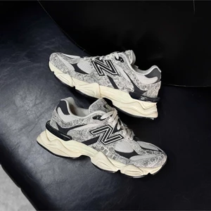 Giày thể thao New Balance 9060 Snake Skin - DU9060SNA