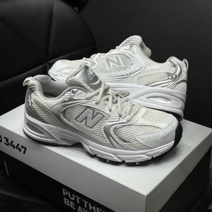 Giày Thể Thao New Balance 530 Munsell White - MR530EMA | BeatMLB