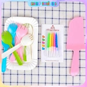 Bộ 10 Nĩa Dĩa, 10 Cây Nến và 1 Dao Cắt Bánh Kem Nhà Bo Phụ Kiện Sinh Nhật Dùng Một Lần Tiện Dụng