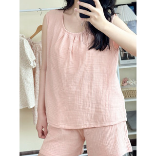 Đồ ngủ nữ áo sát nách quần đùi – Pyjama áo ba lỗ vải xô muslin trơn | KNG.studio (Tặng kèm dây buộc tóc scrunchies)
