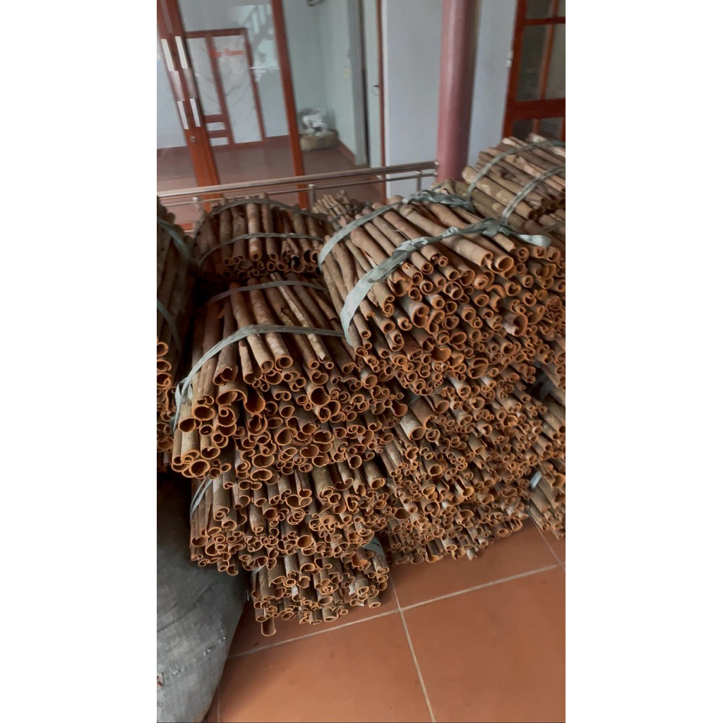 1kg quế ống khô Yên Bái. Hàng loại 1 nhiều dầu thơm cay chất lượng cao