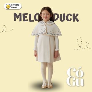 Váy Ngắn Bé Gái Be Kèm Áo Choàng Họa Tiết Mellow Duck (4-13 Tuổi) [Không Kèm Áo Giữ Nhiệt] B2512012