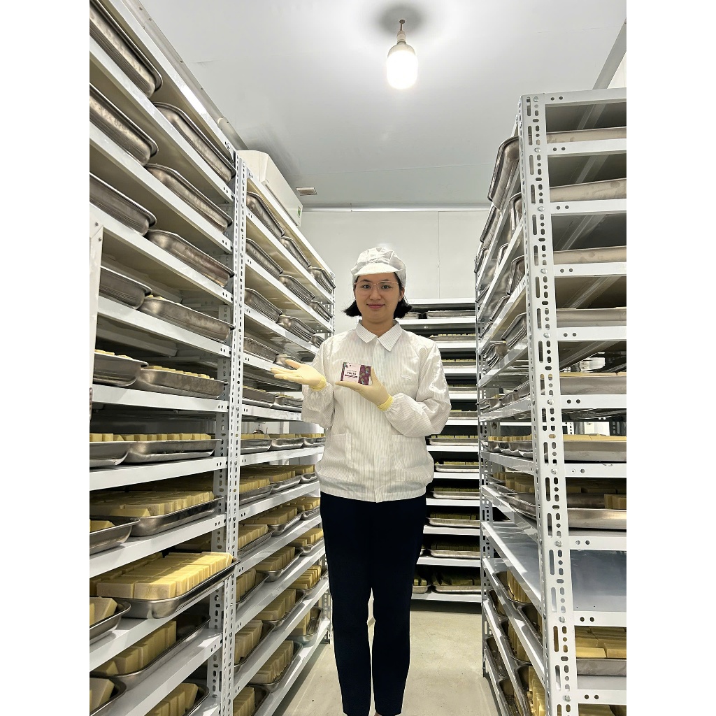Xà Bông Tắm Dầu Dừa, Mù U, Cam Nghệ VIETKET 100g - Sạch Ghét, Giảm Mụn, Sáng Da, Duy Trì Độ Ẩm, Không Nhờn Rít