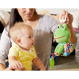 Đồ Chơi Treo Nôi Lamaze Jibber Jabber Jake Ếch Xanh Kích Thích Thị Giác Xúc Giác Thính Giác 0M+