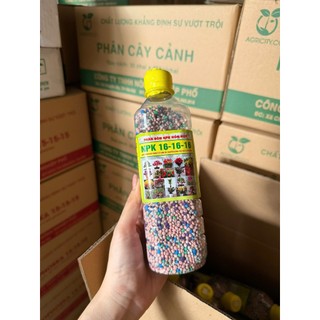 Phân NPK tổng hợp 16-16-16 chuyên dùng cho hoa, cây cảnh (Chai 450g)