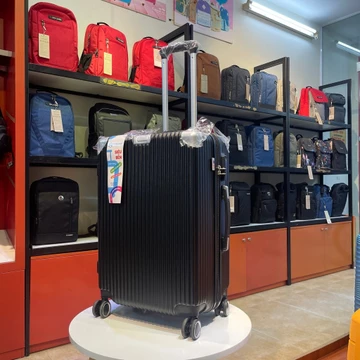 Rẻ Nhất HCM Vali du lịch. Size 20 24 28, vali du lịch chắc chắn. Đi công tác, di chuyển và du lịch. Bạn có thể mang nó l