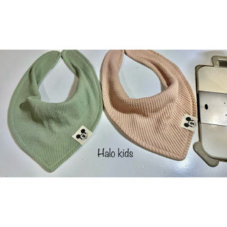 Yếm cổ chất liệu cotton wafflet, yếm dày dặn ,giữ ấm cổ cho bé
