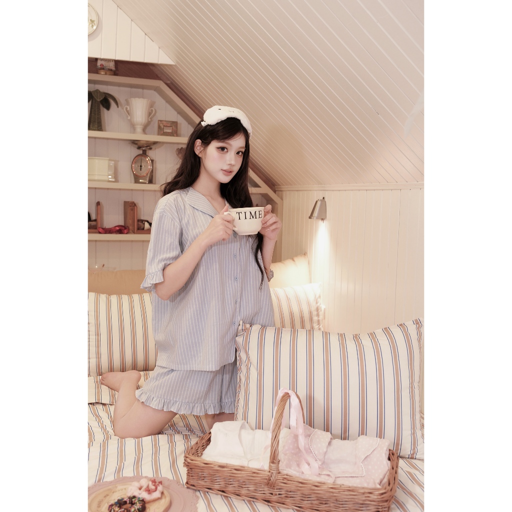 [THE RIBBON CLUB] QiXi Homewear Bộ Pijama Kẻ Sọc Xanh Pastel