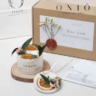Bộ quà tặng nến, sáp thơm và đế gỗ thông - Quà tặng sinh nhật, Zodiac Collection - ONIÕ