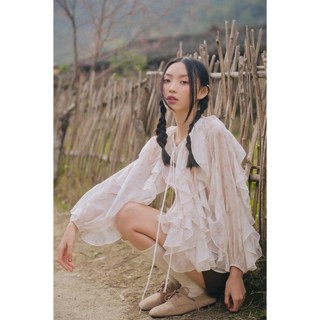 Áo OLV voan tay dài Cream Chiffon Layered Ruffle Tie Neck Top phù hợp đi chơi đi làm