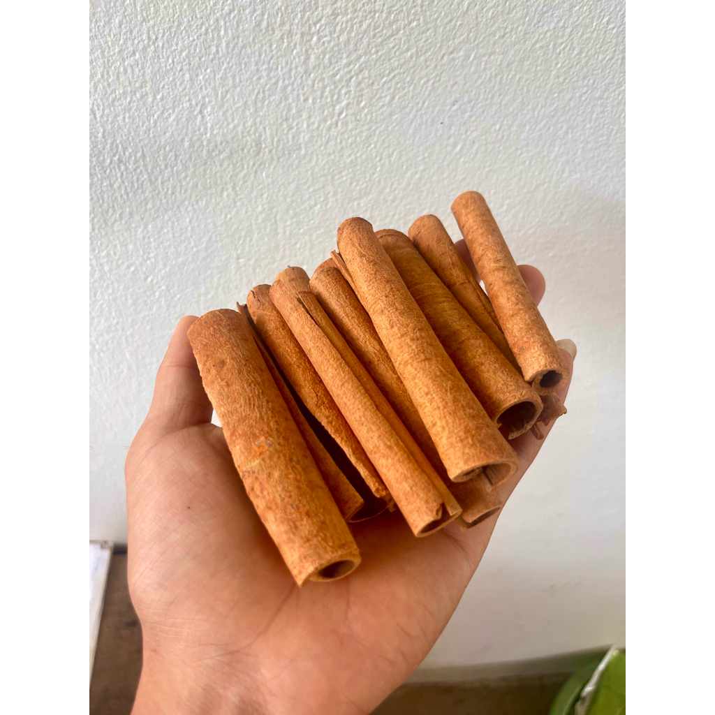 Quế ống sáo Yên Bái cạo sạch vỏ thơm cay làm thực phẩm, gia vị, pha trà | 100% tự nhiên | thơm cay đậm vị