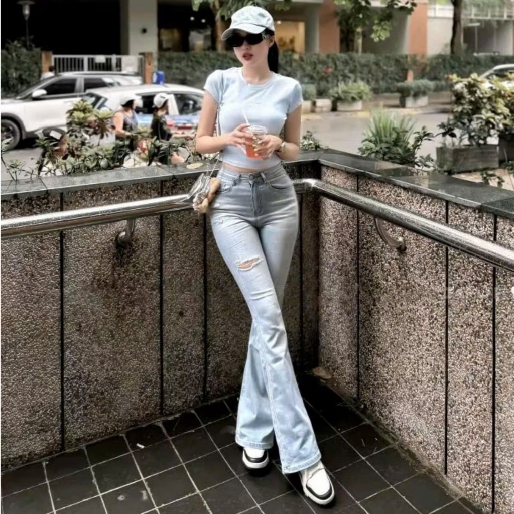 [NOVEMBER CLOTHING] QUẦN JEANS NỮ ỐNG LOE RÁCH CẠP CAO HÁCH DÁNG HOTTREND 2026