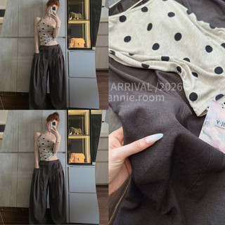 Set quần ống suông rộng phối áo crotop lệch vai họa tiết chấm bi chất thun gân thoáng mát