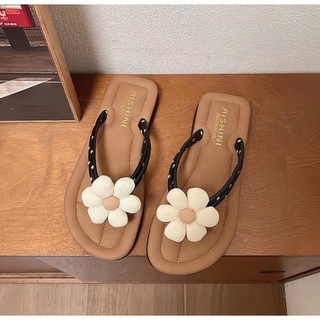 Dép tông, dép kẹp đính hoa cúc thời trang đi biển 2 MÀU mẫu mới nhất 2026 Haru Shoes