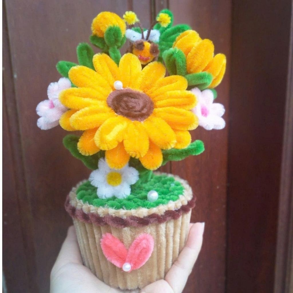 Chậu hoa để bàn mini, chậu hoa hướng dương mặt cười kẽm nhung, hoa hướng dương handmade, chậu hoa để bàn, chậu hoa mini
