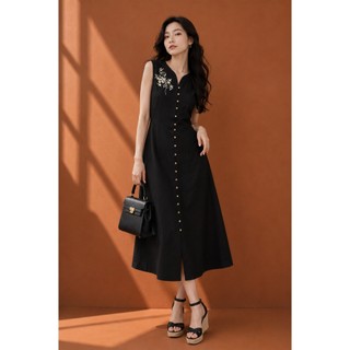 SWANLAKE | Váy Đầm Nữ Suông Dài Sát Nách Cài Nút Cổ Chữ V Vải Linen Thêu Hoa Công Sở Dạo Phố D13735
