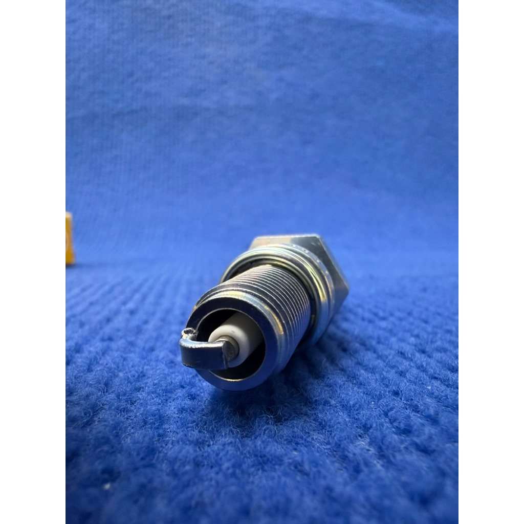 [ Hoả Tốc ] Bugi Chính Hãng NGK Xe Ba Gác ( D6EA 96494  ) Hàng Cao Cấp Chất Lượng Cao