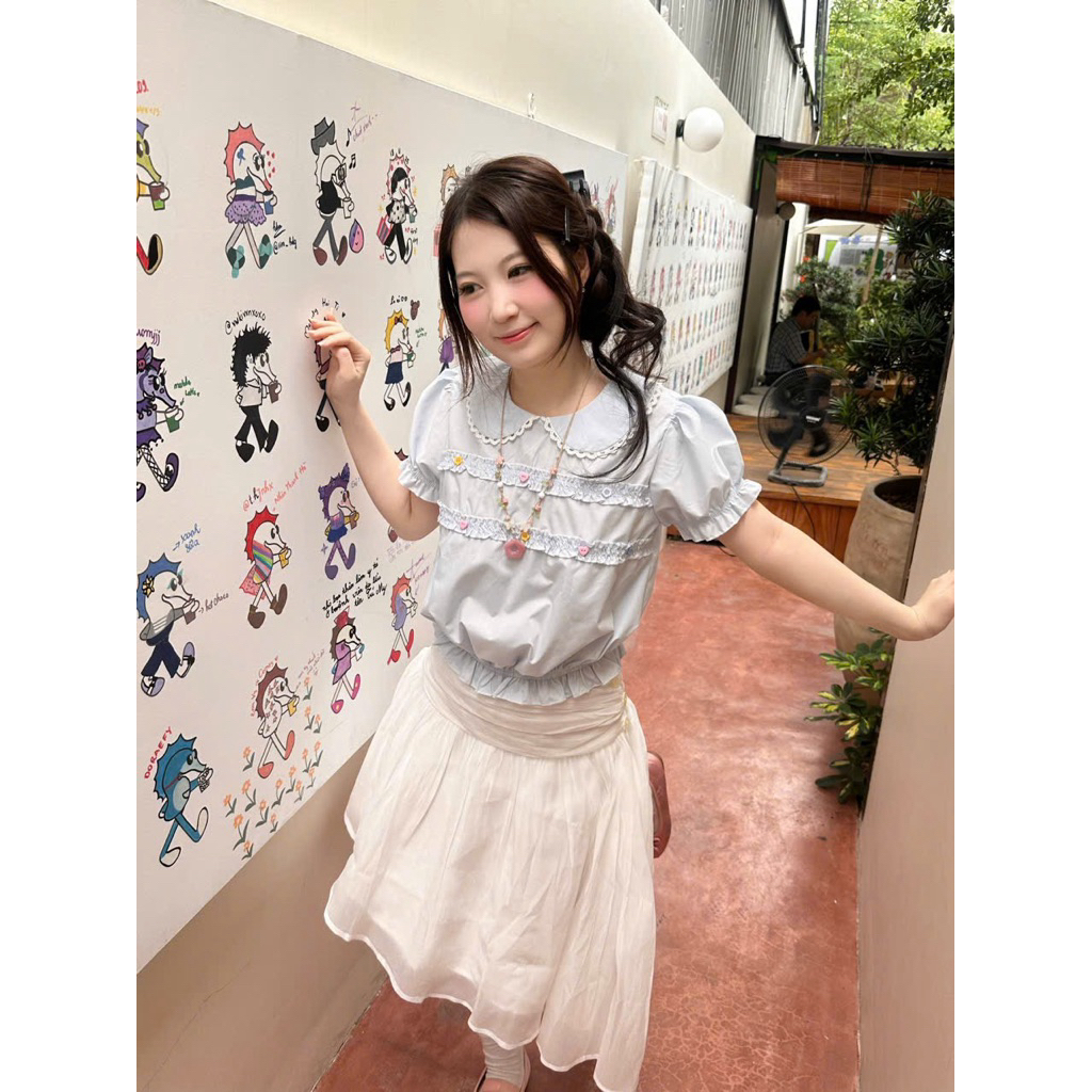Áo Umi Babydoll kiểu Polo Phối Chun - Thiết Kế Dễ Thương Với Chi Tiết Ren Và Họa Tiết Hoa /TM/ | BigBuy360 - bigbuy360.vn