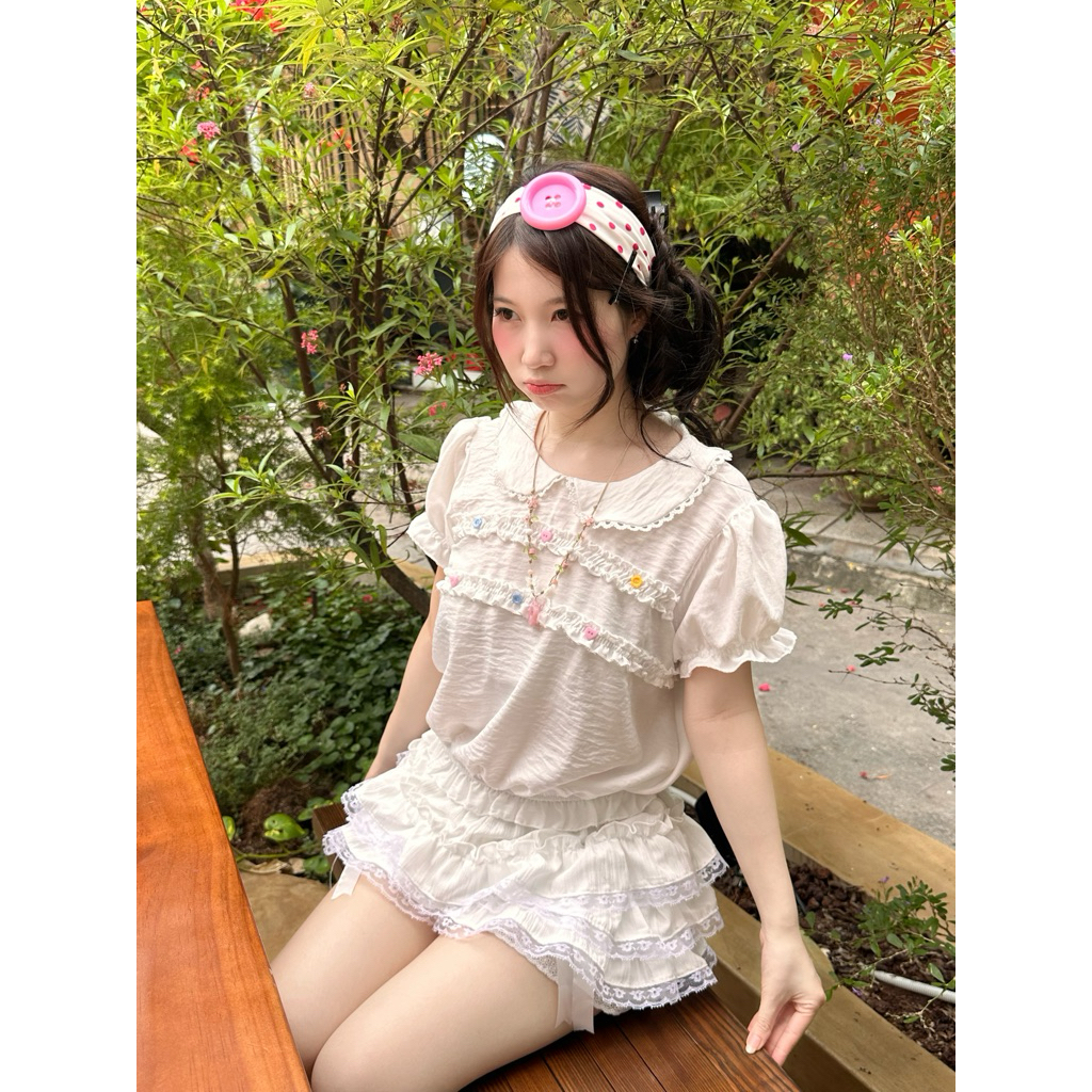 Áo Umi Babydoll kiểu Polo Phối Chun - Thiết Kế Dễ Thương Với Chi Tiết Ren Và Họa Tiết Hoa /TM/ | BigBuy360 - bigbuy360.vn