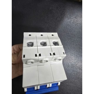 Aptomat 3 Pha 63A CB 3P 63A MCB DZ47-63 6KA CB Tép 3 Cực Bảo Vệ Quá Tải Ngắn Mạch