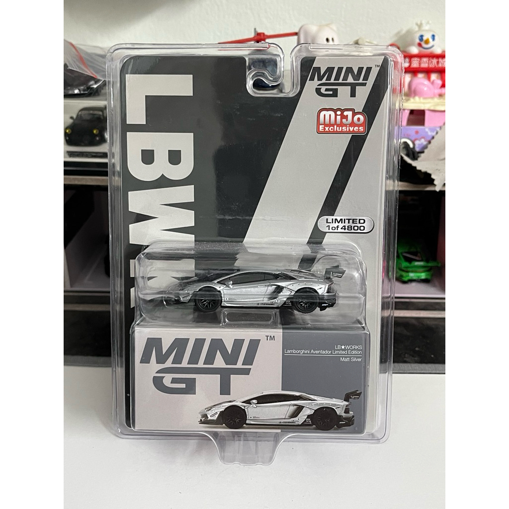 Xe mô hình Mini GT 449 Lamborghini Aventador LBWK Matt Silver