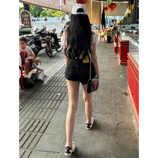 𝑪𝒉𝒐𝒄𝒐• Short Jeans Rách 2 Bên Gấp Gấu