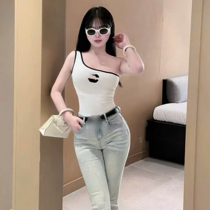 Áo len mtg lệch vai chữ nổi Mía QCCC QCL1 AK0001