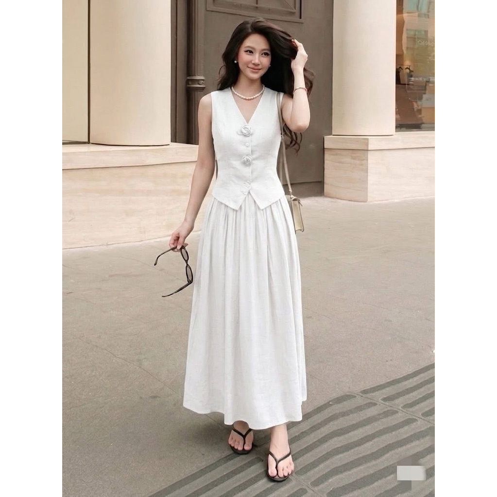 Set váy trắng đi biển đi chơi bao gồm áo gile và chân váy dài tôn dáng thoáng mát