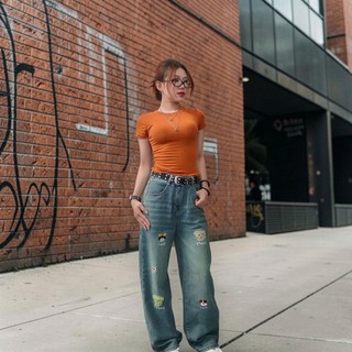 YOLOXI [ Gấu Thêu ] -  Quần Jeans Suông Wash Màu, Hoạ Tiết Thêu Siêu Đáng Yêu , Cạp Cao ,Form Suông , Quần Bò Ống Suông