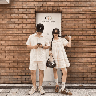 Set Đồ Đôi Nam Nữ Couple Váy Babydoll Cổ Sen Xếp Tầng & Áo Sơ Mi Ngắn Tay Đi Chơi Đi Du Lịch 88006