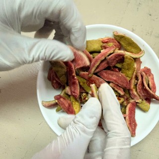 Ổi Hồng Sấy Muối Ớt Ăn Vặt Uống Trà
