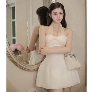 Đầm tiểu thư dự tiệc dáng xòe cổ yếm 🔥