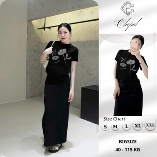 Bộ Áo Phông Nữ Chepol Form Rộng, Cổ Tròn, Tay Ngắn, In Hoa, Chất Cotton Cao cấp (Áo Thun Đen + Chân Váy Suông)- CP_x4114