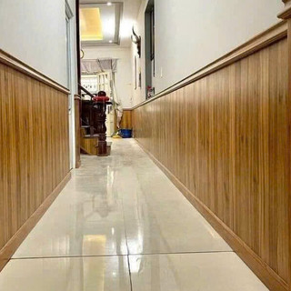 Tấm Ốp Tường NANO Lam sóng  Nhựa PVC Giả gỗ ( Có 2 kích Thước Chiều Dài 95cm ,1m45 ) Chiều Rộng 40cm