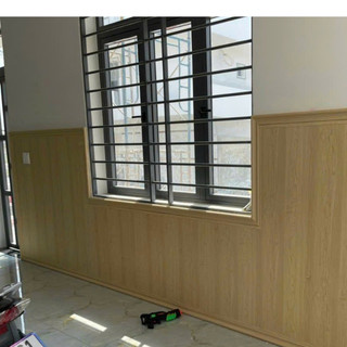Tấm Ốp Tường NANO Lam sóng  Nhựa PVC Giả gỗ ( Có 2 kích Thước Chiều Dài 95cm ,1m45 ) Chiều Rộng 40cm