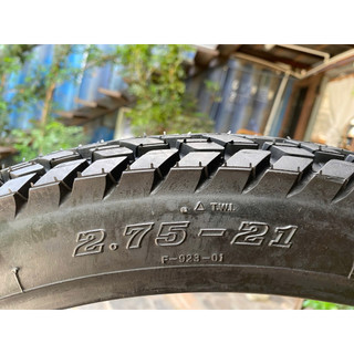 Lốp gai địa hình gai mũi tên 120/90-18 MT923 và 2.75-21 MT923