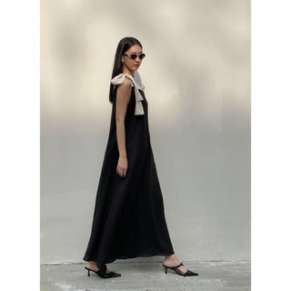 Váy linen thiết kế Helen Dress cổ chéo độc đáo, nơ phối tinh tế - REN STUDIO